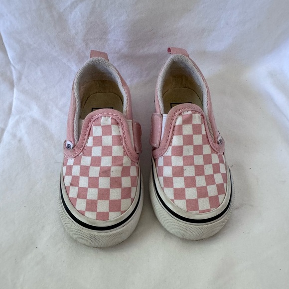 Infant Pink checkered Vans π - Picture 2 of 7